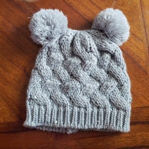 Toddler pom pom hat